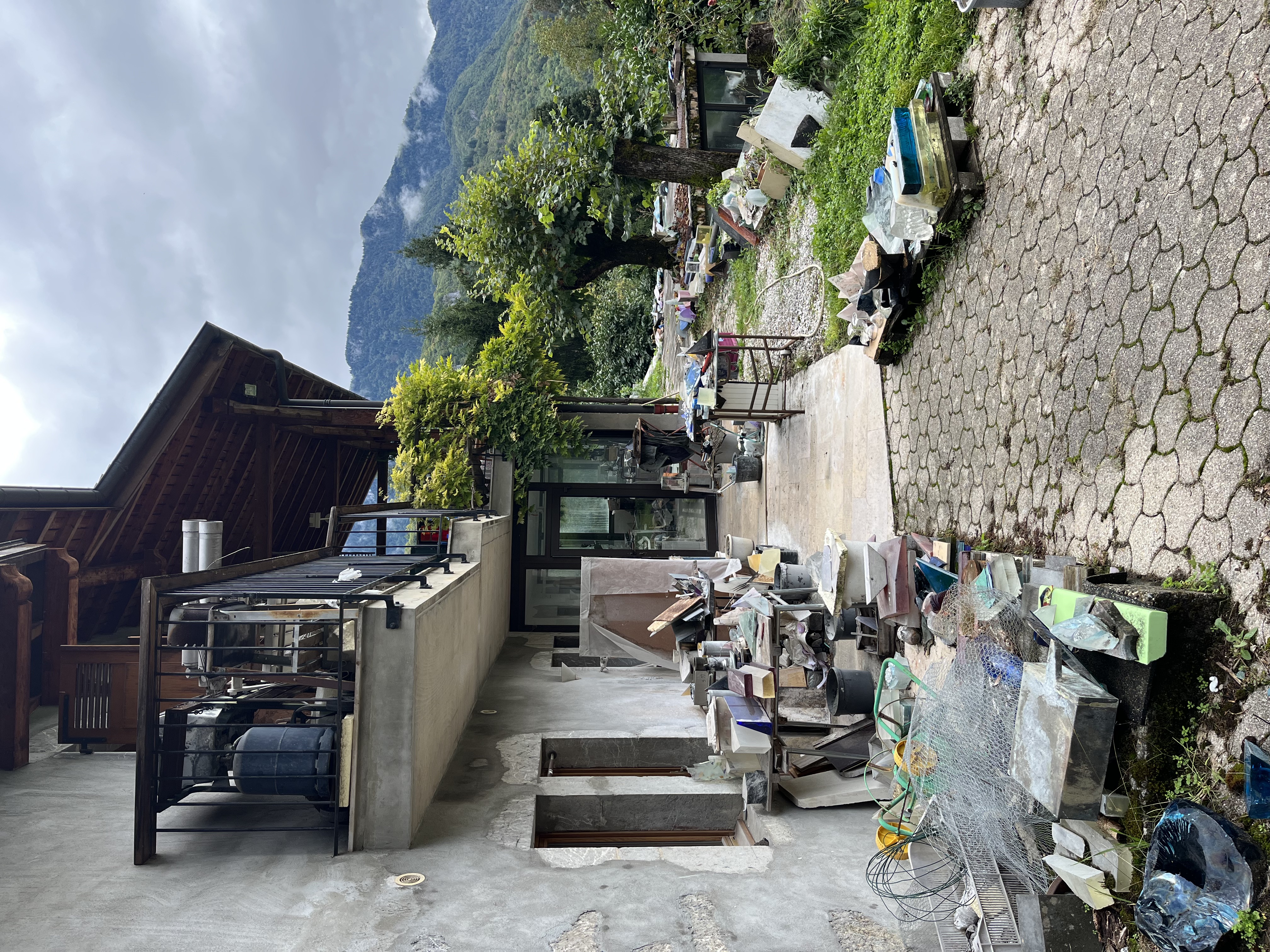 Behind the scenes of the world class glass art by Yan Zoritchak